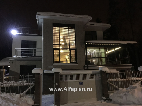 Проекты домов Альфаплан - «Три семерки» - трехэтажный загородный особняк, современный дизайн дома - превью дополнительного изображения №4